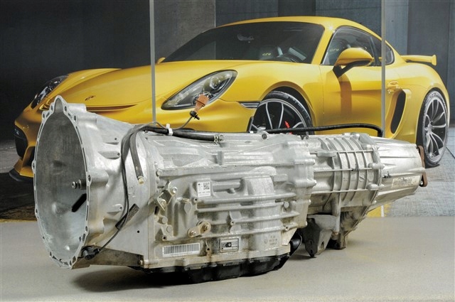 Коробка передач автомат 95530001130 PORSCHE