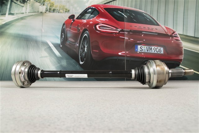 Напіввісь задня 95533202411 PORSCHE