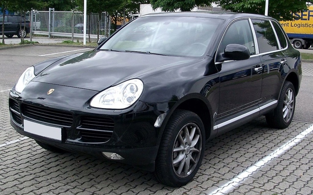 Ліва протитуманна фара 95563116101 PORSCHE