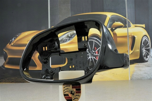 Накладка/кришка дзеркала заднього виду, ліва 95573152302GRU PORSCHE