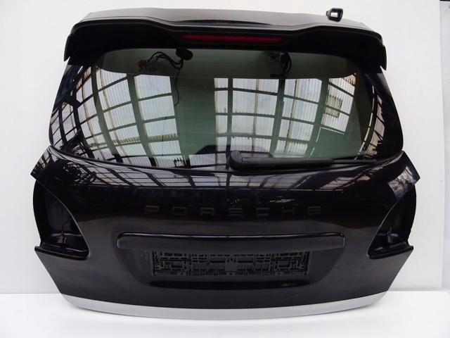 Кришка багажника кузова 95851201104 PORSCHE