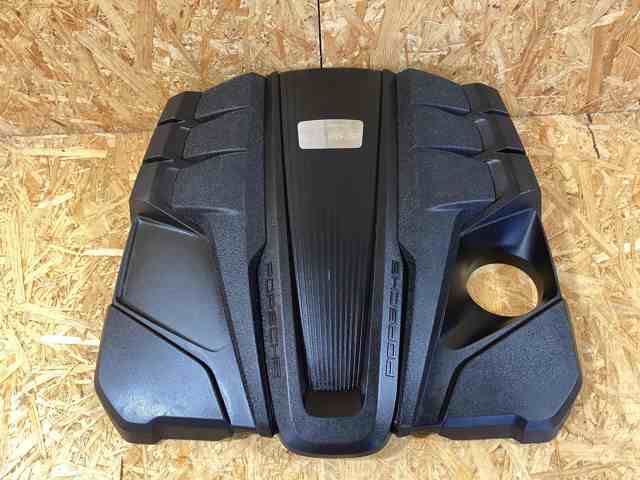 Кришка двигуна декоративна 95B103925Q PORSCHE