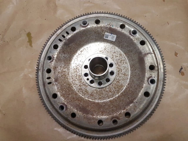 Маховик зчеплення 95B105323 PORSCHE