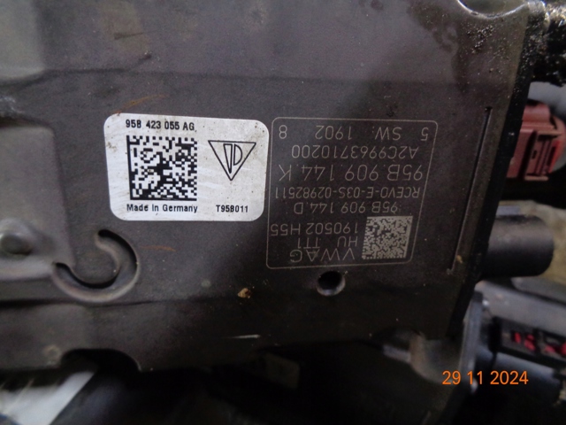 Рейковий рульовий механізм 95B423055AJ PORSCHE
