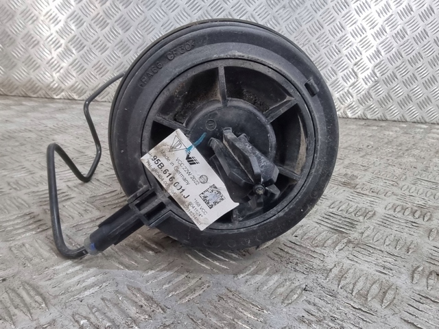 95B616001J Porsche