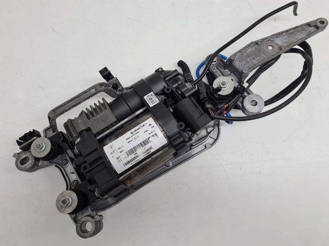 Компресор підкачки амортизаторів 95B698010C PORSCHE
