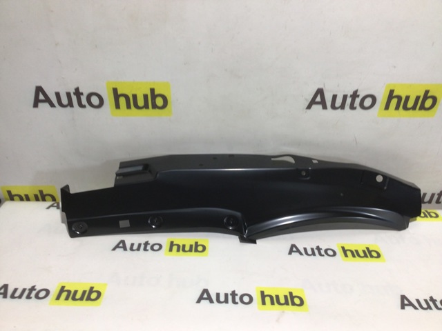 Переднє праве крило 95B821104BYGRV PORSCHE