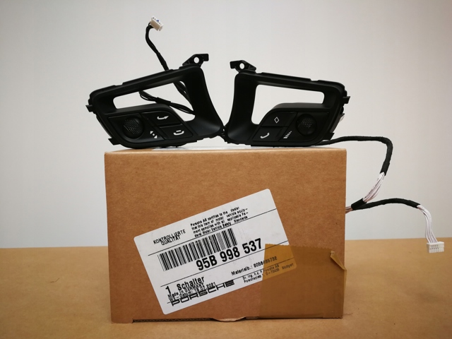 Блок кнопкових перемикачів кермового колеса 95B9985376N3 PORSCHE