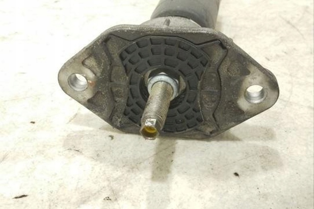 Амортизатор задньої підвіски 97033316133 PORSCHE