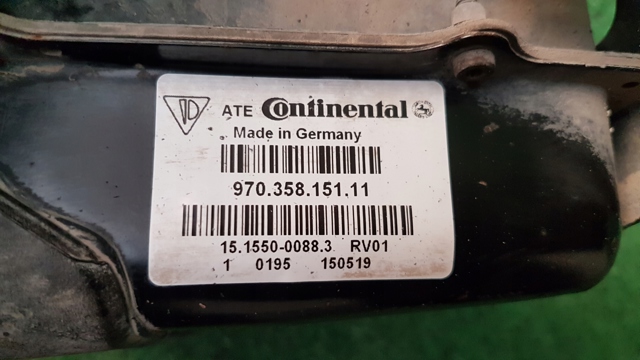 Насос пневматичної системи кузова 97035815111 PORSCHE