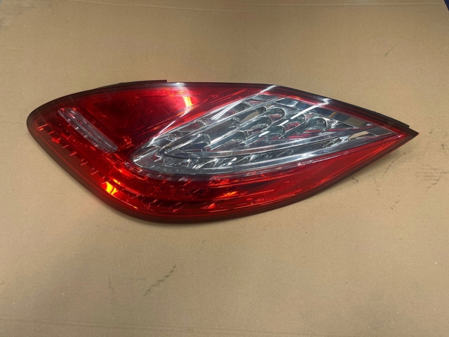 Задній правий стоп 97063141204 PORSCHE