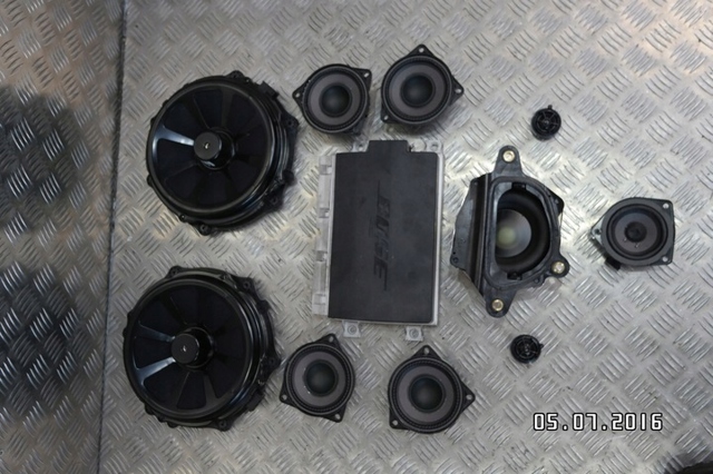 Динамік задньої двері 971035453D PORSCHE