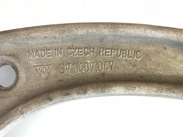 Важіль передньої підвіски верхній, лівий/правий 971407021C PORSCHE