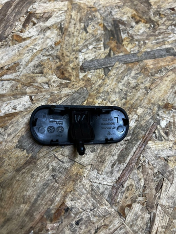 Сопло склоомивача вітрового скла 971955985 PORSCHE