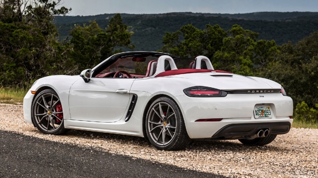 982821021YGRV Porsche