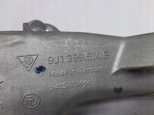 Кронштейн подушки (опори) двигуна, задньої 9J1399514B PORSCHE