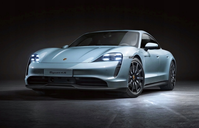 9J1821101CYGRV Porsche