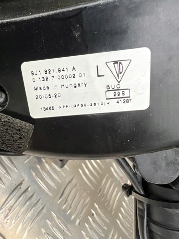 Порт зарядки 9J1821941A PORSCHE