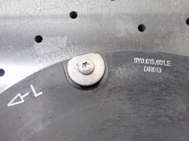 9Y0615601E Porsche