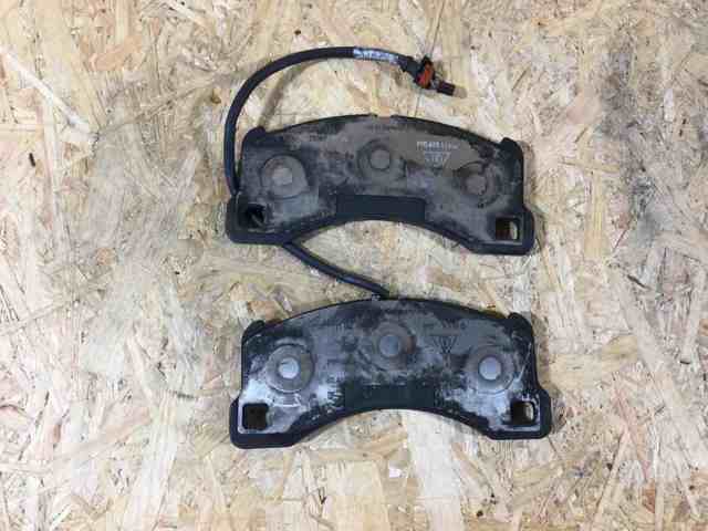 Колодки гальмівні передні, дискові 9Y0698151Q PORSCHE