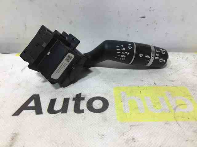 Перемикач підрульовий, правий LR024629 LAND ROVER