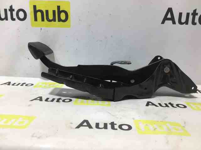 Педаль гальма LR027629 LAND ROVER