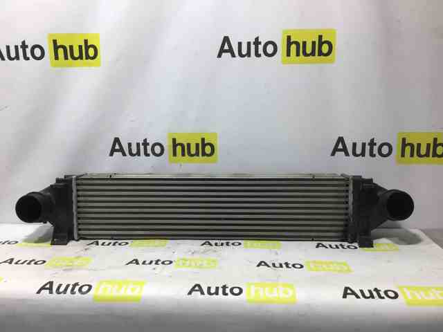 Радіатор інтеркулера LR031466 LAND ROVER