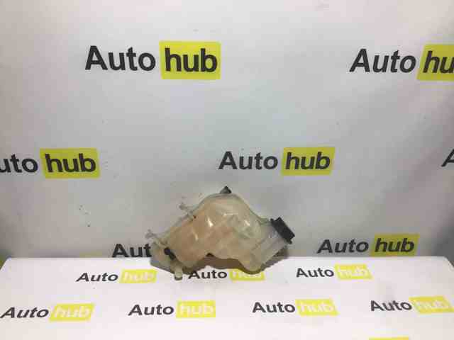 Бачок системи охолодження, розширювальний LR034654 LAND ROVER