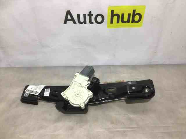 Склопідйомник задніх правих дверей LR059008 LAND ROVER