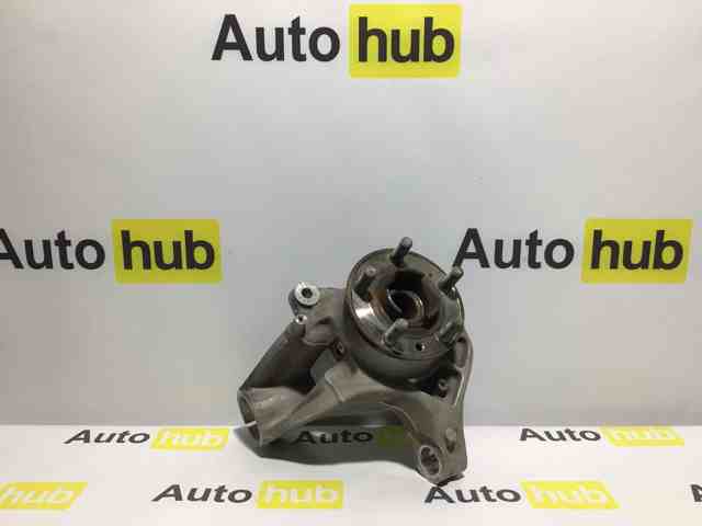 Цапфа поворотного кулака LR087153 LAND ROVER