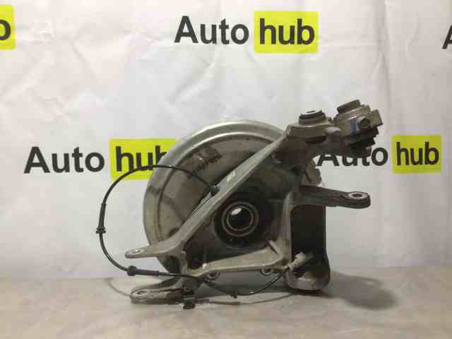 Цапфа поворотного кулака LR098784 LAND ROVER