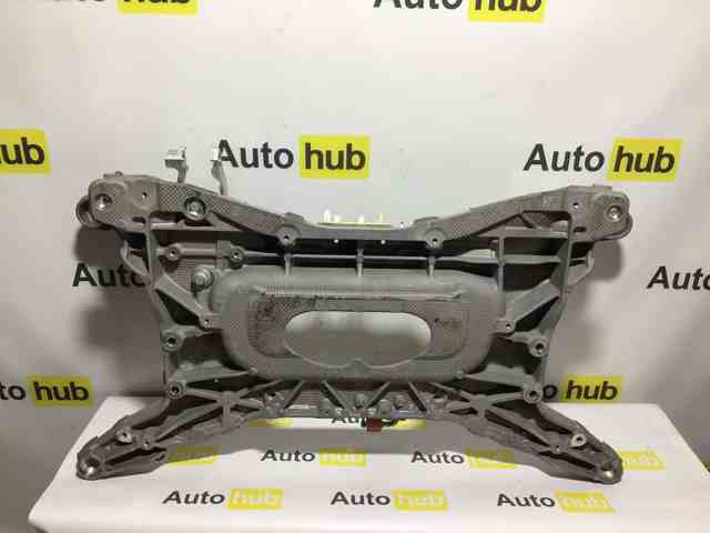 Підрамник передньої підвіски LR113741 LAND ROVER