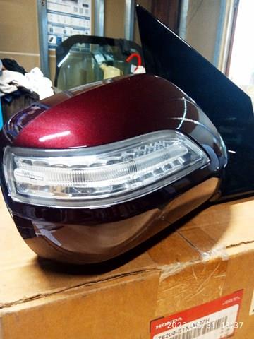 Дзеркало заднього виду, праве Acura MDX 2 YD2