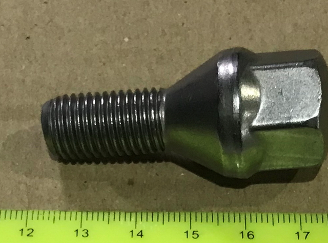 Болти колісні 40222BC40A NISSAN