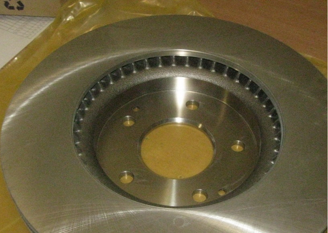 Гальмо дискове переднє 4144134002 SSANG YONG