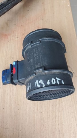 Датчик потоку (витрати) повітря, витратомір MAF - (Mass Airflow) 0281002618 GM
