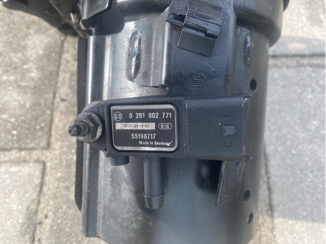 Датчик тиску вихлопних газів 0281002771 GM