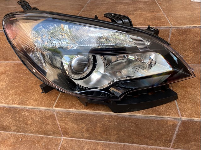 Фара правая 1216737 OPEL