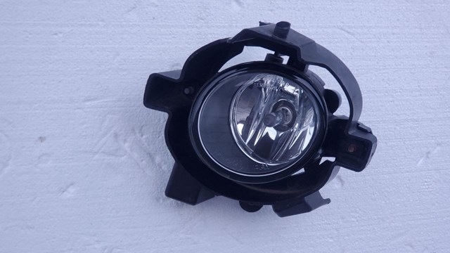 Права протитуманні фари 261508990A NISSAN