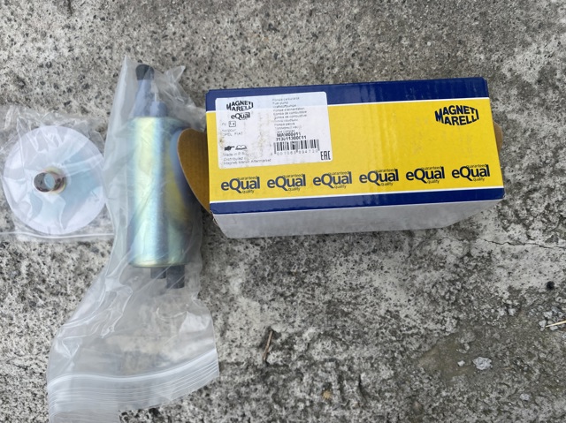 Насос паливний занурювальний 313011300011 MAGNETI MARELLI