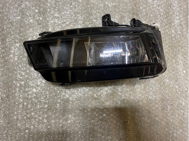 Права протитуманні фари 5G0941662D VAG
