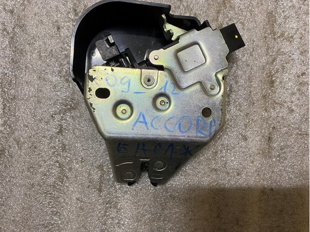 Замок кришки багажника 74851TL0G01 HONDA