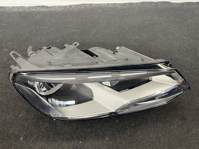 Фара основна права 7P1941006 VAG