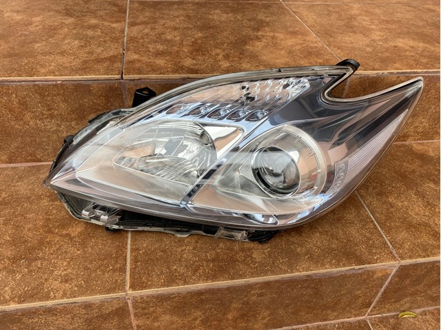Фари 8117047250 TOYOTA