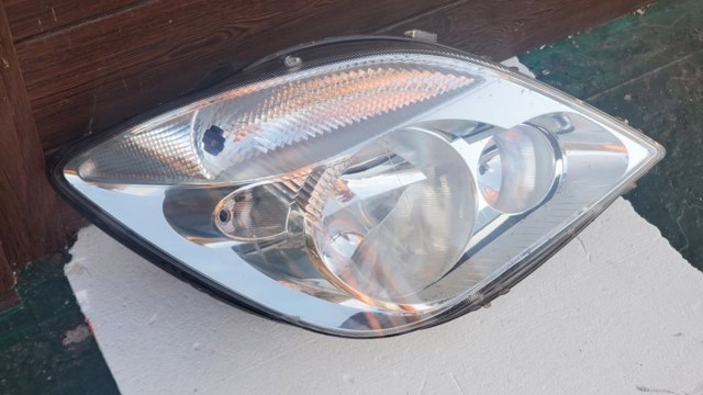 Фара комбінована, передня A9068200261 MERCEDES