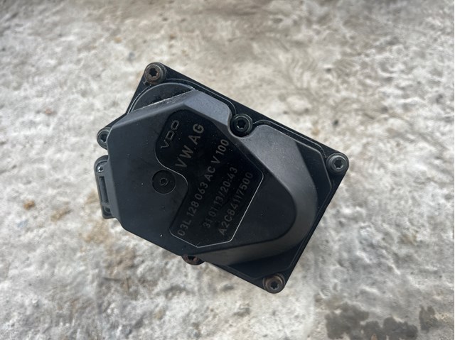 Заслінка повітряна 03L128063AC VAG