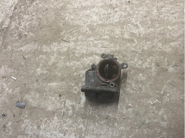 Заслінка повітряна 03L128063R VAG