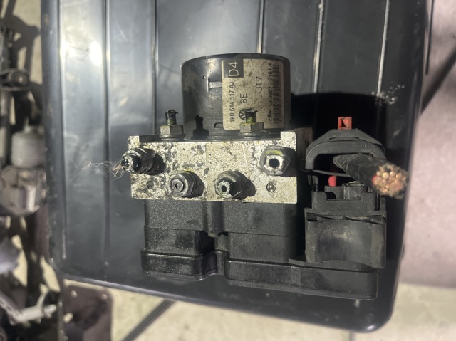 Гідроблок АБС 1K0614117AJ VAG