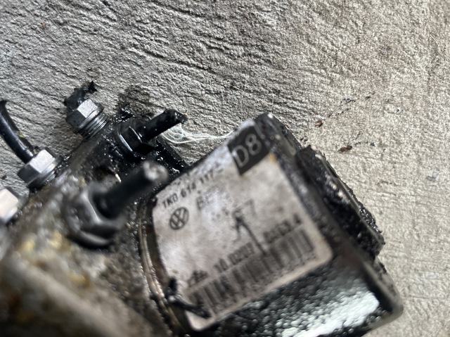 Блок АБС гідравлічний Тойота Рав 4 III