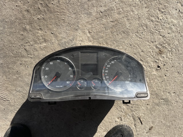 Приладова дошка-щиток приладів 1K0920862J VAG
